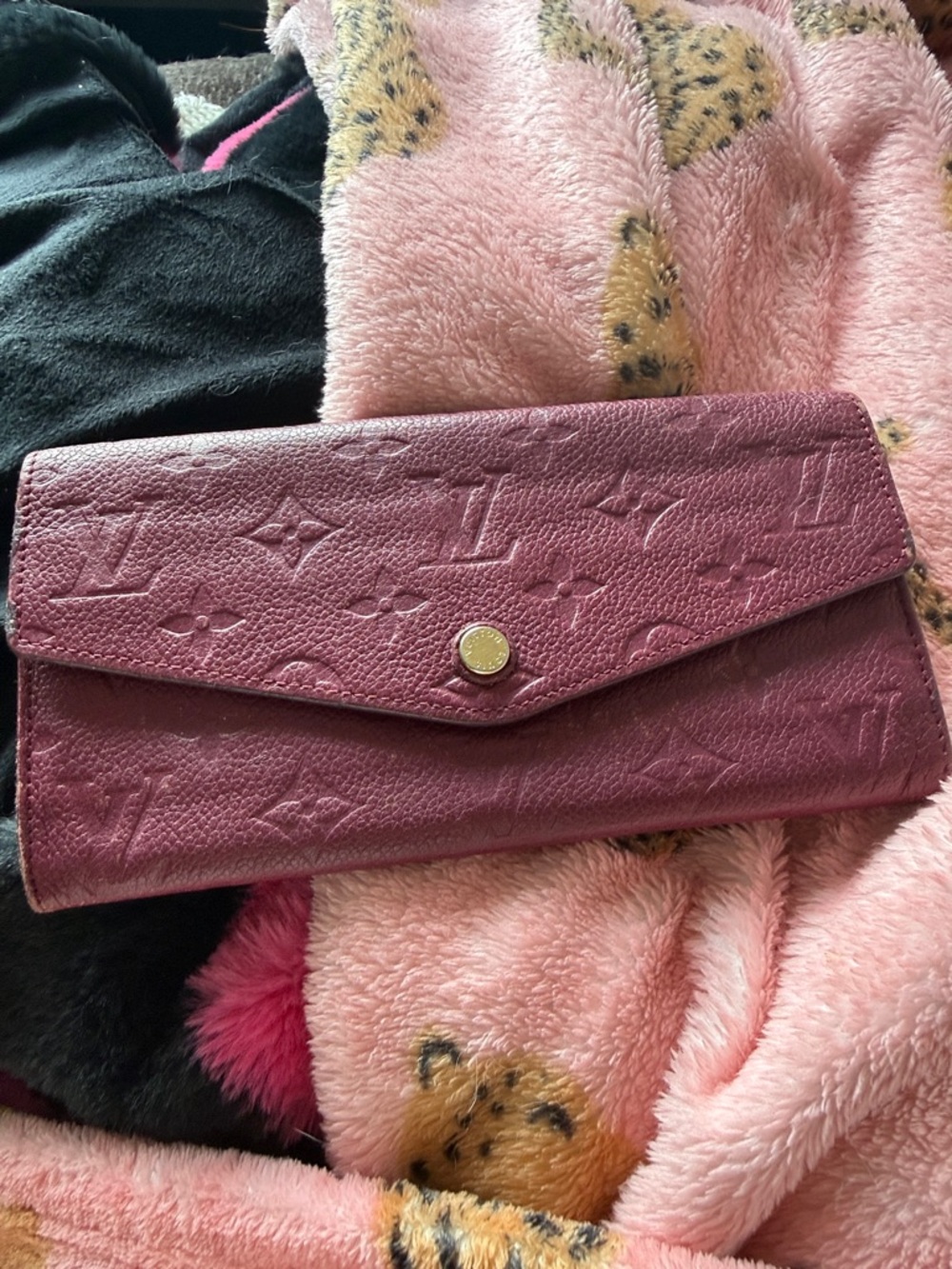 AUTH Louis Vuitton raspberry red empreinte long wallet